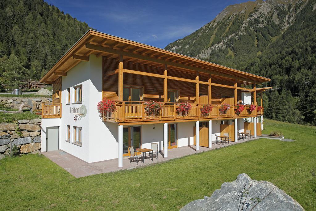 Leitenhof Val di Vizze Bagian luar foto